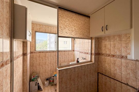 Cozinha e Área de Serviço de apartamento à venda com 2 quartos, 55m² em Jardim Peri, São Paulo
