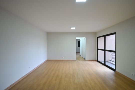Apartamento para alugar com 2 quartos, 72m² em Chácara Agrindus, Taboão da Serra