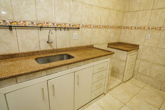 Cozinha de casa para alugar com 2 quartos, 113m² em Campo Grande, Rio de Janeiro