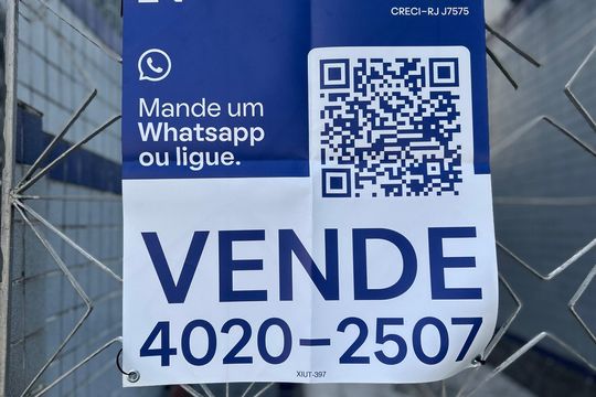 Placa de apartamento à venda com 3 quartos, 69m² em Riachuelo, Rio de Janeiro