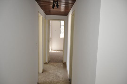 Corredor de apartamento à venda com 3 quartos, 69m² em Riachuelo, Rio de Janeiro
