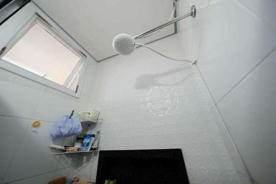 Banheiro de apartamento à venda com 2 quartos, 40m² em Vila Ré, São Paulo