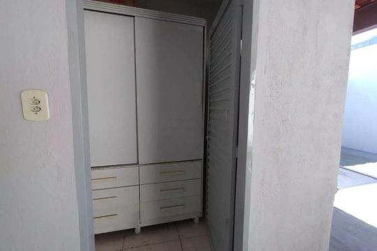 Área externa de casa para alugar com 3 quartos, 160m² em Nova Uberlândia, Uberlândia