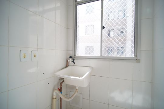 Cozinha de apartamento para alugar com 3 quartos, 52m² em Santos Dumont, São Leopoldo