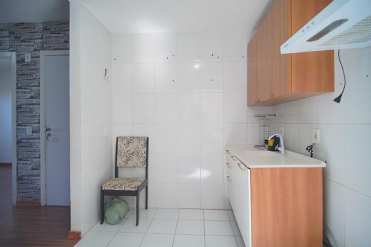Cozinha de apartamento para alugar com 3 quartos, 52m² em Santos Dumont, São Leopoldo
