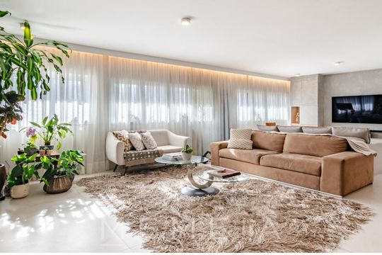 Apartamento à venda com 3 quartos, 176m² em Jardim Paulista, São Paulo