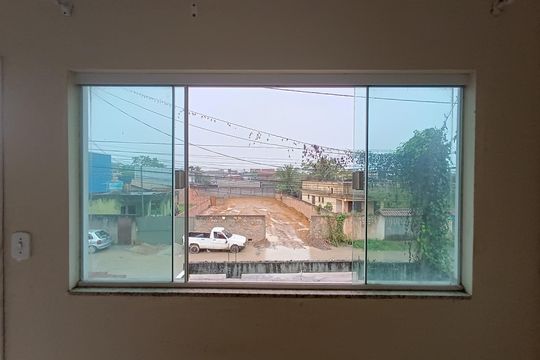 Sala de casa para alugar com 1 quarto, 42m² em Residencial Praia Âncora, Rio das Ostras