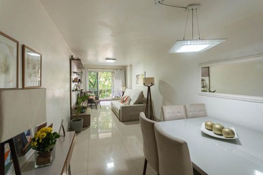 Apartamento para alugar com 3 quartos, 112m² em Grajaú, Rio de Janeiro