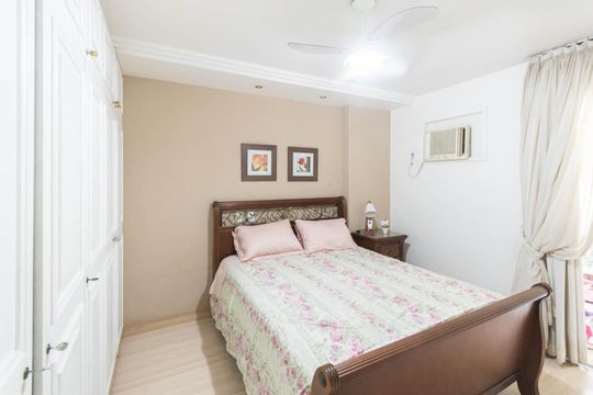 Suíte de apartamento para alugar com 3 quartos, 112m² em Grajaú, Rio de Janeiro