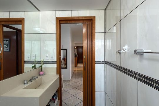 Banheiro Social de apartamento à venda com 2 quartos, 62m² em Vila Duzzi, São Bernardo do Campo