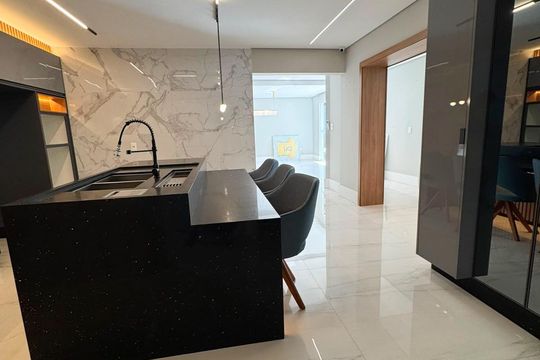 Cozinha de casa para alugar com 4 quartos, 420m² em City América, São Paulo