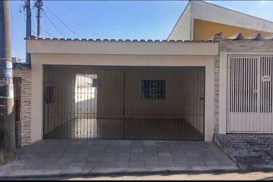 Fachada de casa à venda com 2 quartos, 200m² em Vila Lucinda, Santo André