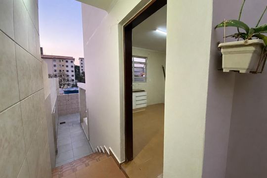 Área externa de casa à venda com 2 quartos, 200m² em Vila Lucinda, Santo André