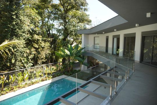 Casa de Condomínio à venda com 4 quartos, 576m² em Alphaville, Santana de Parnaíba