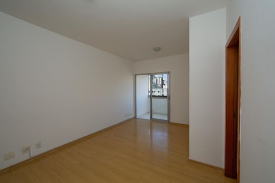 Apartamento para alugar com 2 quartos, 80m² em Vila Barragem Santa Lucia, Belo Horizonte