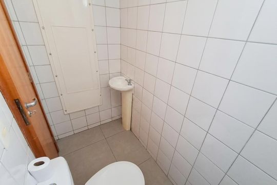 Lavabo de apartamento para alugar com 2 quartos, 80m² em Vila Barragem Santa Lucia, Belo Horizonte