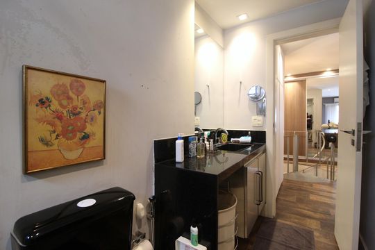 Banheiro da Suíte de apartamento para alugar com 1 quarto, 53m² em Moema, São Paulo