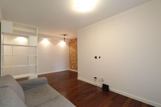 Sala de apartamento para alugar com 2 quartos, 69m² em Lapa, São Paulo