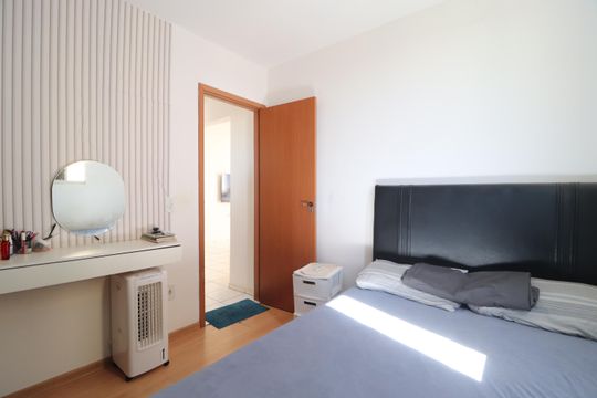 Quarto 1 de apartamento para alugar com 2 quartos, 57m² em Morumbi, Uberlândia