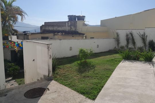 Área externa de casa de condomínio à venda com 2 quartos, 80m² em Tanque, Rio de Janeiro