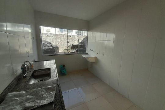 Cozinha de casa de condomínio à venda com 2 quartos, 70m² em Tanque, Rio de Janeiro