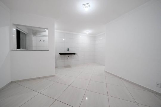 Apartamento para alugar com 2 quartos, 40m² em Jardim Lisboa, São Paulo