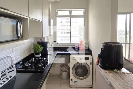 Cozinha de apartamento à venda com 3 quartos, 60m² em Vila Rio Branco, Jundiaí