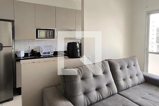 Sala de apartamento à venda com 3 quartos, 60m² em Vila Rio Branco, Jundiaí