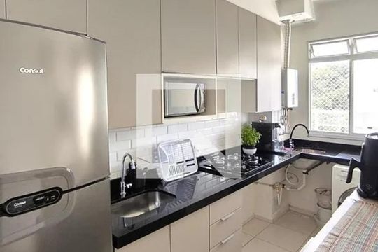 Cozinha de apartamento à venda com 3 quartos, 60m² em Vila Rio Branco, Jundiaí