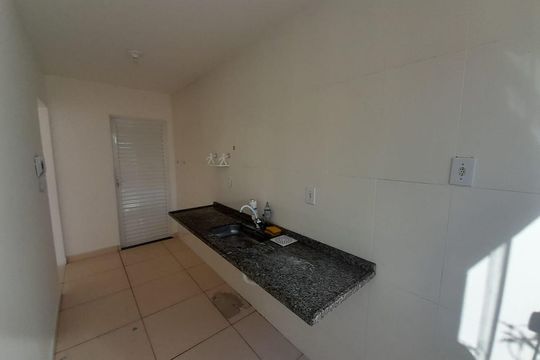 Cozinha de casa de condomínio à venda com 2 quartos, 70m² em Tanque, Rio de Janeiro