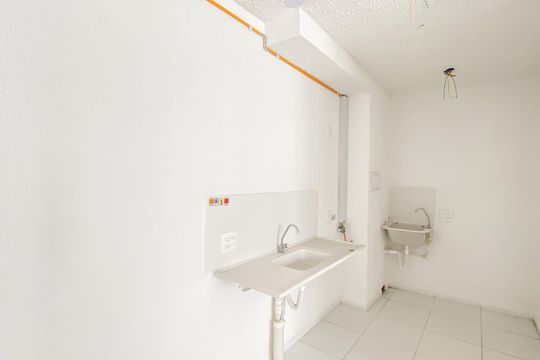 Cozinha de apartamento à venda com 2 quartos, 32m² em Vila Silvia, São Paulo