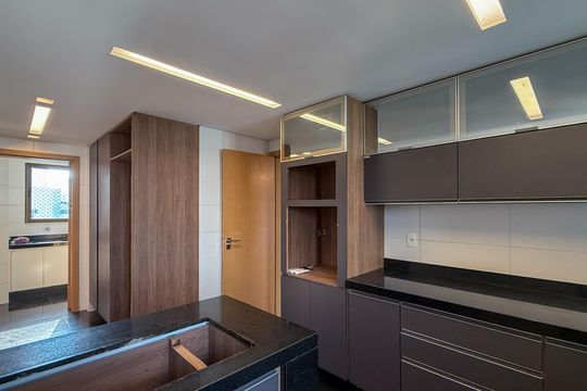 Cozinha de apartamento à venda com 4 quartos, 173m² em Vale do Sereno, Nova Lima