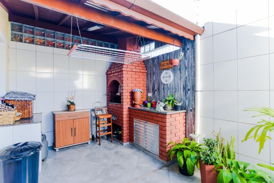Área gourmet de casa à venda com 3 quartos, 192m² em Vila Francisco Mineiro, Guarulhos