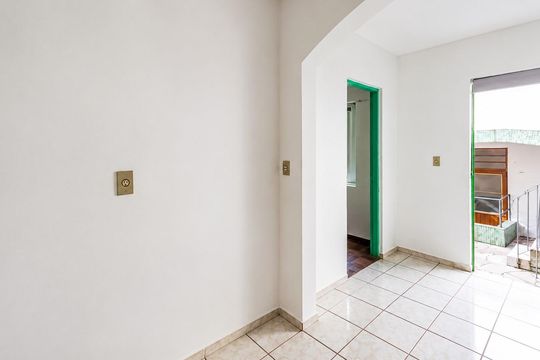 Sala de casa de condomínio para alugar com 3 quartos, 120m² em Jardim Sabará, Porto Alegre