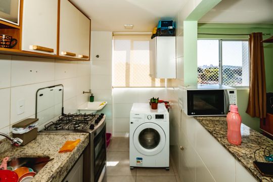 Apartamento à venda com 2 quartos, 52m² em São João Batista, Belo Horizonte