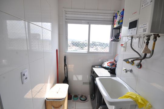Área de serviço de apartamento para alugar com 2 quartos, 44m² em Vila Constança, São Paulo