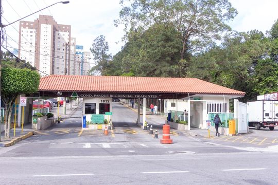 Fachada de apartamento à venda com 2 quartos, 56m² em Santa Terezinha, São Bernardo do Campo