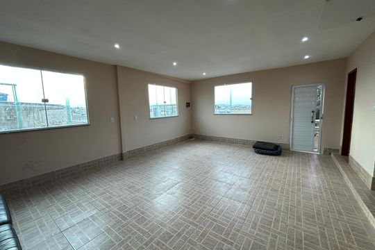Terraço de casa para alugar com 3 quartos, 120m² em Osvaldo Cruz, Rio de Janeiro