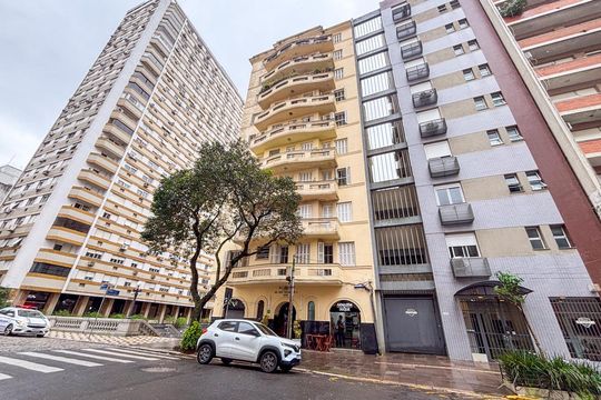 Fachada de apartamento à venda com 1 quarto, 52m² em Centro Histórico, Porto Alegre