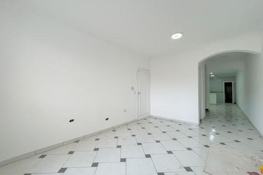 Sala de casa à venda com 3 quartos, 160m² em Conceição, Osasco