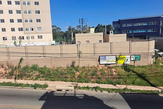 Vista de casa à venda com 3 quartos, 160m² em Conceição, Osasco