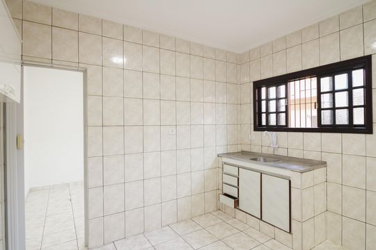 Cozinha de casa para alugar com 2 quartos, 35m² em Penha de França, São Paulo