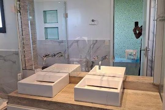 Apartamento para alugar com 3 quartos, 160m² em Jardim Morumbi, São Paulo