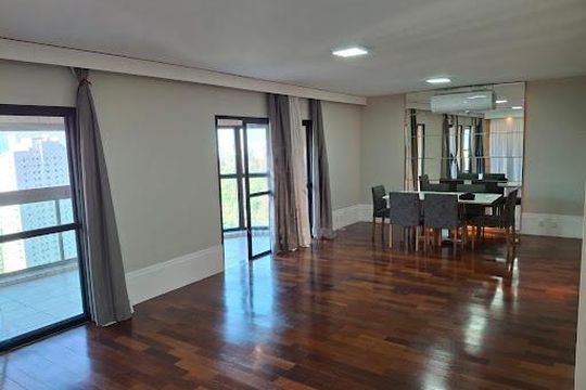 Apartamento para alugar com 3 quartos, 160m² em Jardim Morumbi, São Paulo