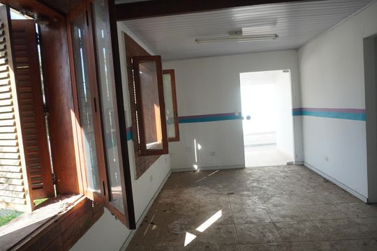 Área de Serviço de casa à venda com 2 quartos, 200m² em Jardim Professor Benoa, Barueri