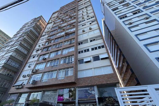 Fachada de apartamento para alugar com 1 quarto, 47m² em Aparecida, Santos