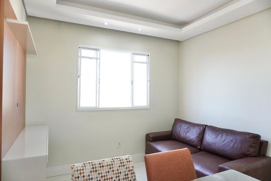 Sala  de apartamento para alugar com 2 quartos, 55m² em Santa Cruz, Belo Horizonte