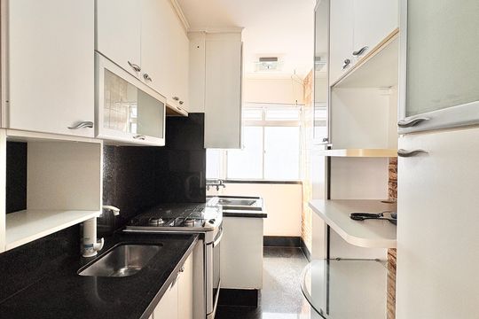 Cozinha de apartamento à venda com 2 quartos, 50m² em Vila Cruz das Almas, São Paulo