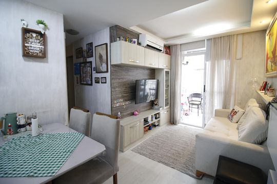 Apartamento à venda com 2 quartos, 50m² em Anil, Rio de Janeiro