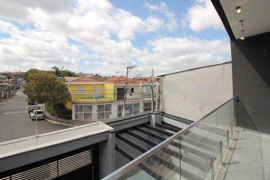 Sacada  de casa à venda com 3 quartos, 120m² em Jardim Santa Maria, São Paulo